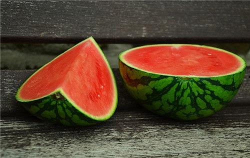 程女士吃瓜完,娱乐圈幕后真相曝光